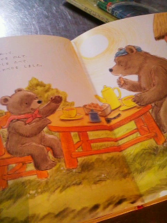 絵本の中のお菓子。: ｢gentil souvenir｣ by Gentle'co.