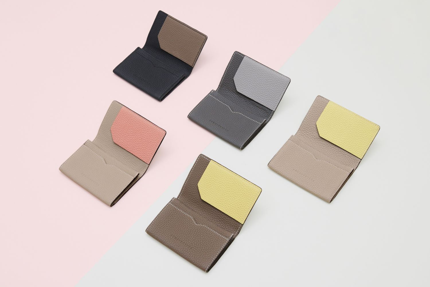 新作】スリーブ付きビジネスカードケース