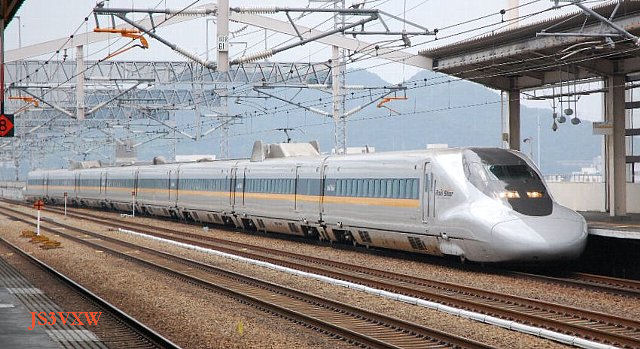 JR西日本 700系7000番台 レールスター をUP: J鉄局の鉄道ブログ