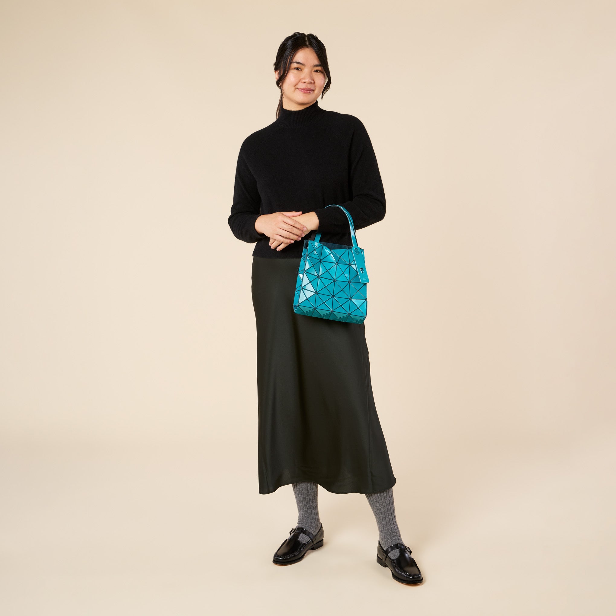 BAO BAO ISSEY MIYAKE Carat Handbag - Turquoise – MoMA Design Store