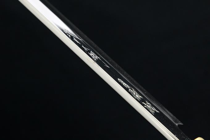 柳刃包丁 尺一 本焼 純日本鋼 鏡面 白水牛黒檀八角柄 白鞘・箱付