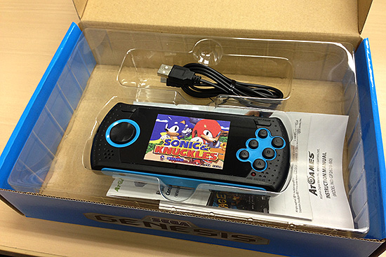 メガドライブ携帯機「SEGA GENESIS ULTIMATE PORTABLE GAME PLAYER」が