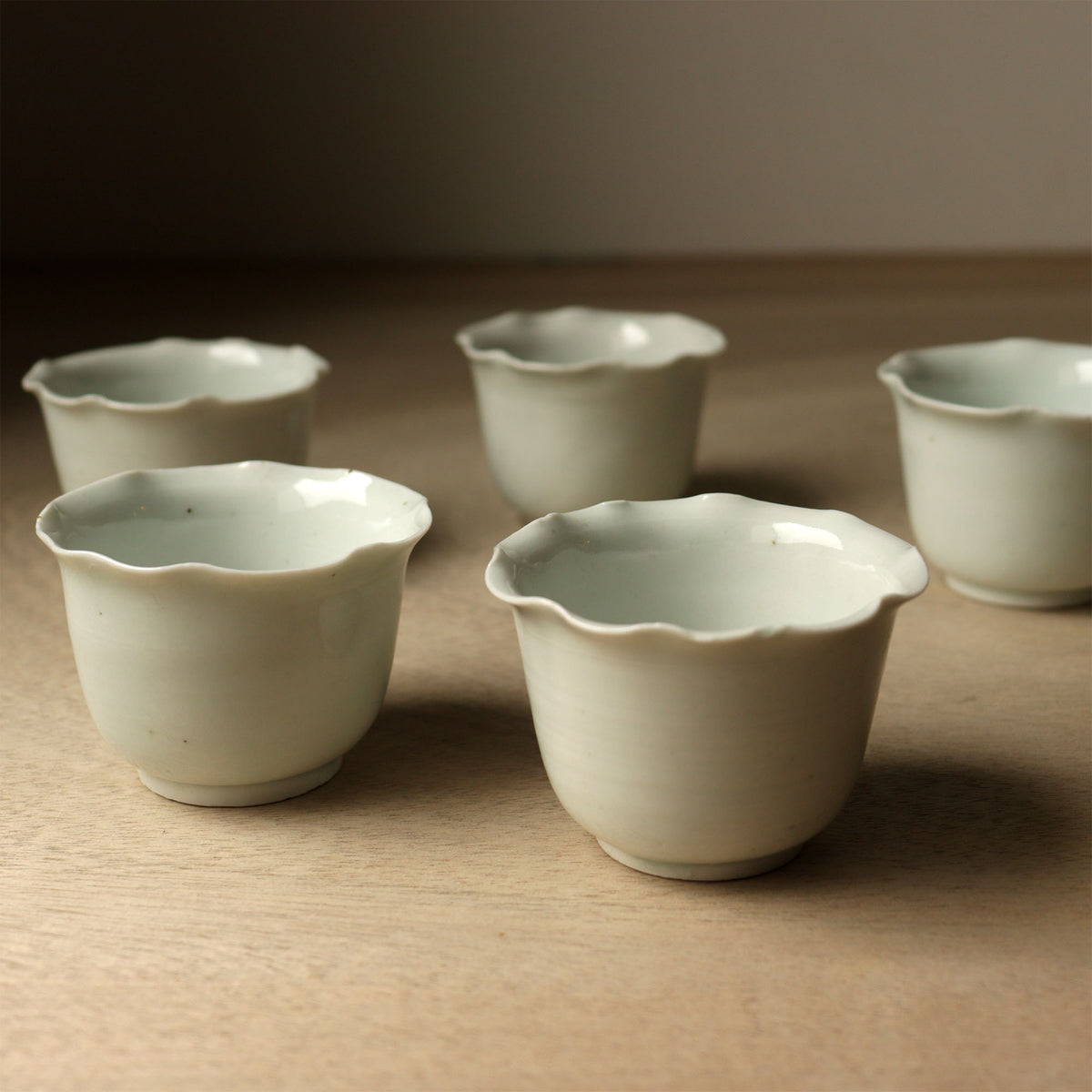 古伊万里白磁輪花形向付5客揃い[p0349] – 青梵ギャラリー