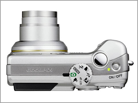 Nikon Coolpix 4200 and 5200: DPReview | Photography News, Gear