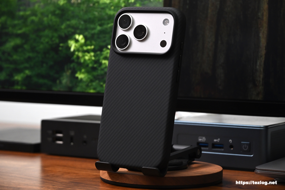 PITAKA UltraGuardケース レビュー。アラミド素材とTPUケースを一体化