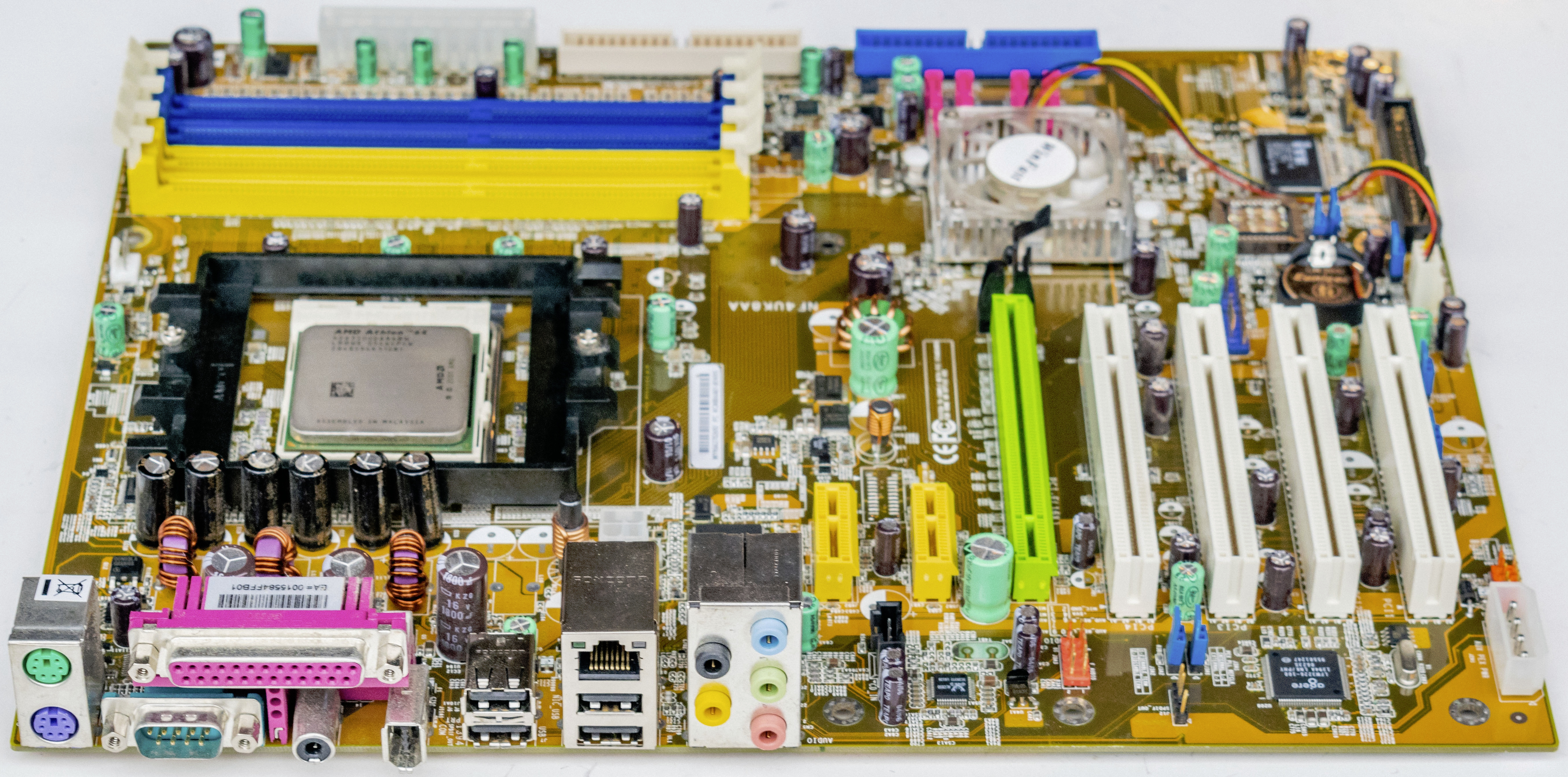 Foxconn NF4UK8AA-8EKRS - The Retro Web