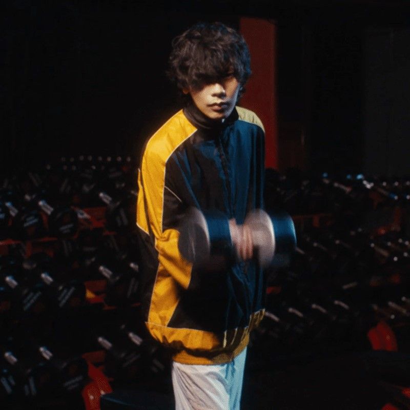 米津玄師さん「＃KICKBACKマッスル大会」開催｜文化・芸能｜PICKUP