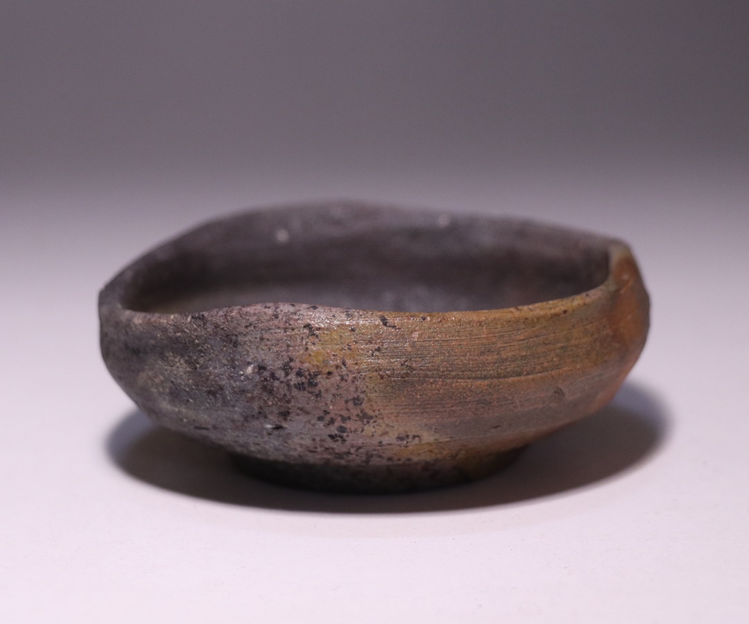 中村六郎 作 「備前酒呑」 ～備前焼専門卸小売店 川口陶楽苑～