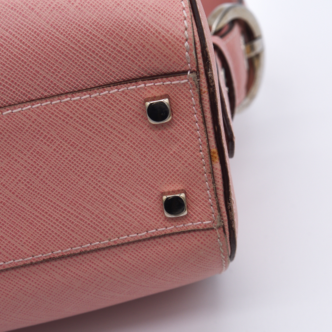 Salvatore Ferragamo フェラガモ ワンショルダーバッグ | 中古通販