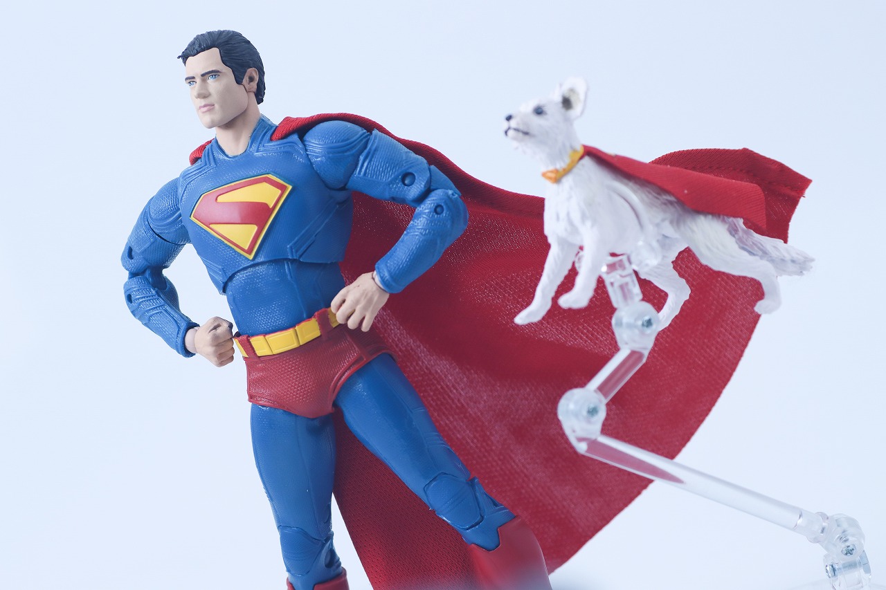 MAFEX スーパーマン（『Batman:HUSH』） レビュー | トイハコ