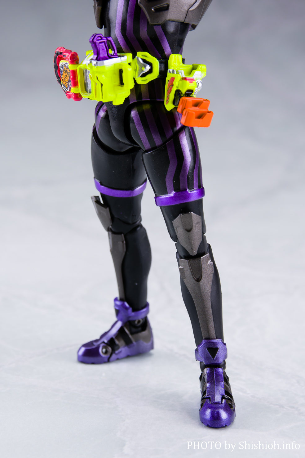 レビュー】S.H.Figuarts 仮面ライダーゲンム アクションゲーマー レベル2