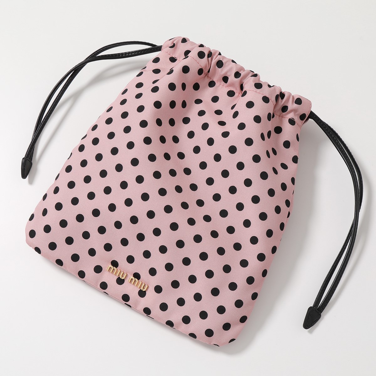 楽天市場】MIUMIU ミュウミュウ 巾着ポーチ 5NG003 2DPC レディース 鞄