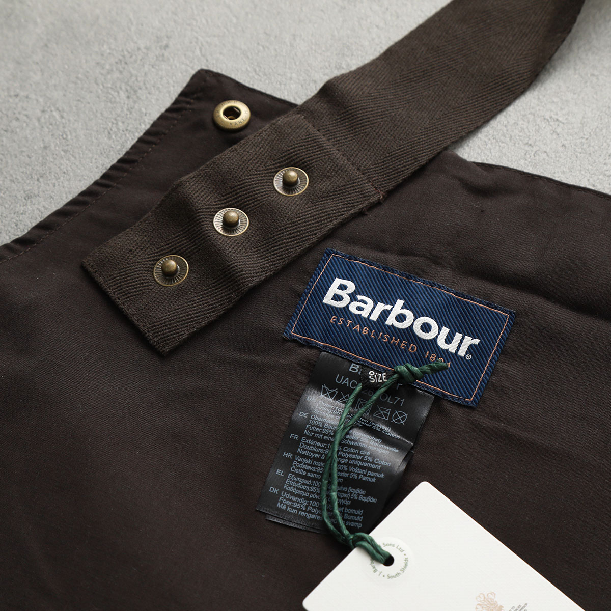 楽天市場】Barbour バブアー エプロン UAC0263 WAX FOR LIFE APRON