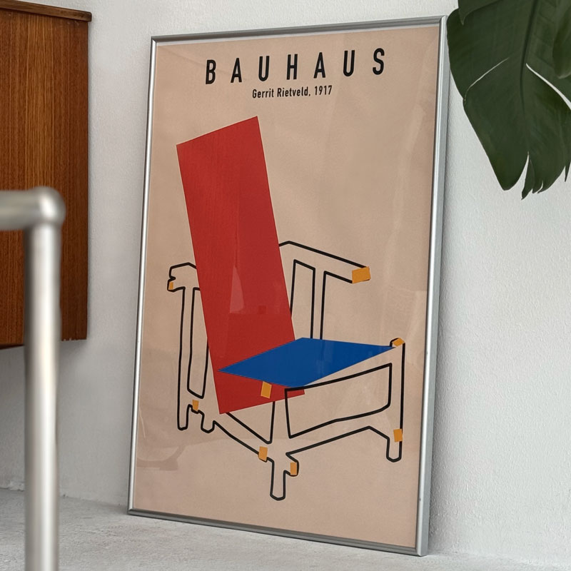 楽天市場】BAUHAUS レッド＆ブルーチェア Gerrit Rietveld シルバー