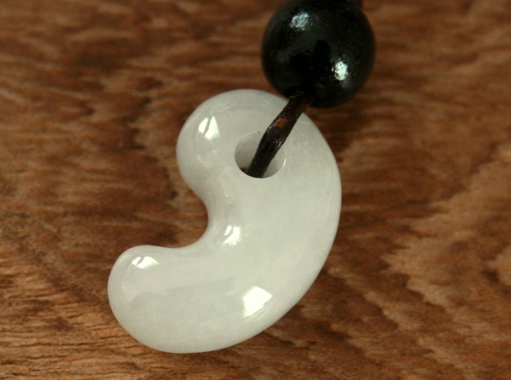 楽天市場】糸魚川 翡翠 ストラップの通販