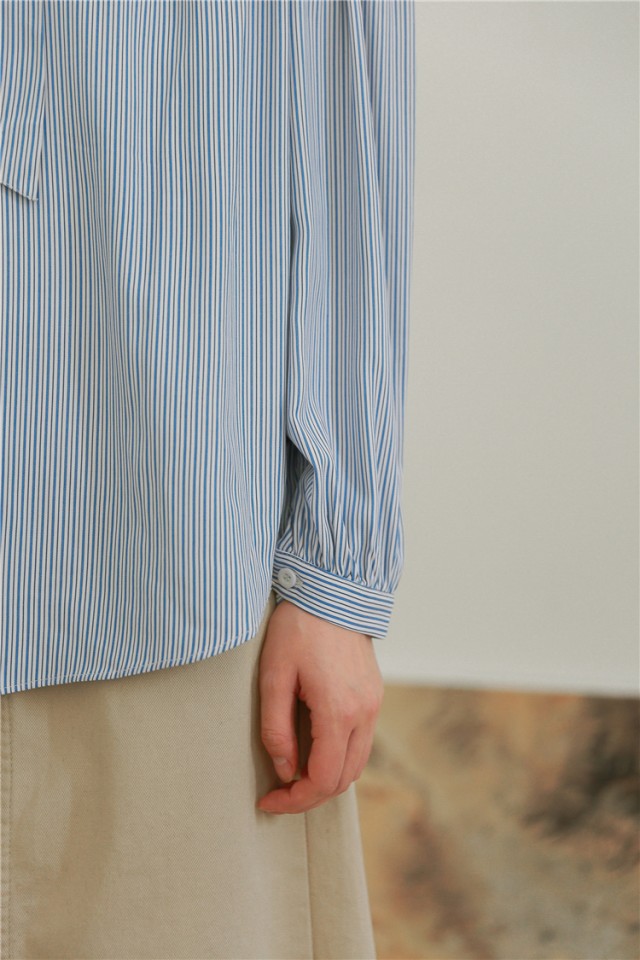 OHGA ストライプボウタイブラウス OHGA ボウタイブラウス水色