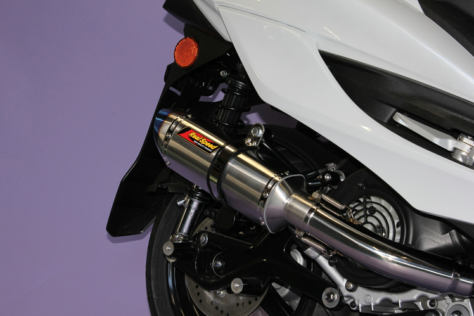 楽天市場】シグナスX バイクマフラー 4型 5型 SR EBJ-SEA5J 2BJ-SED8J