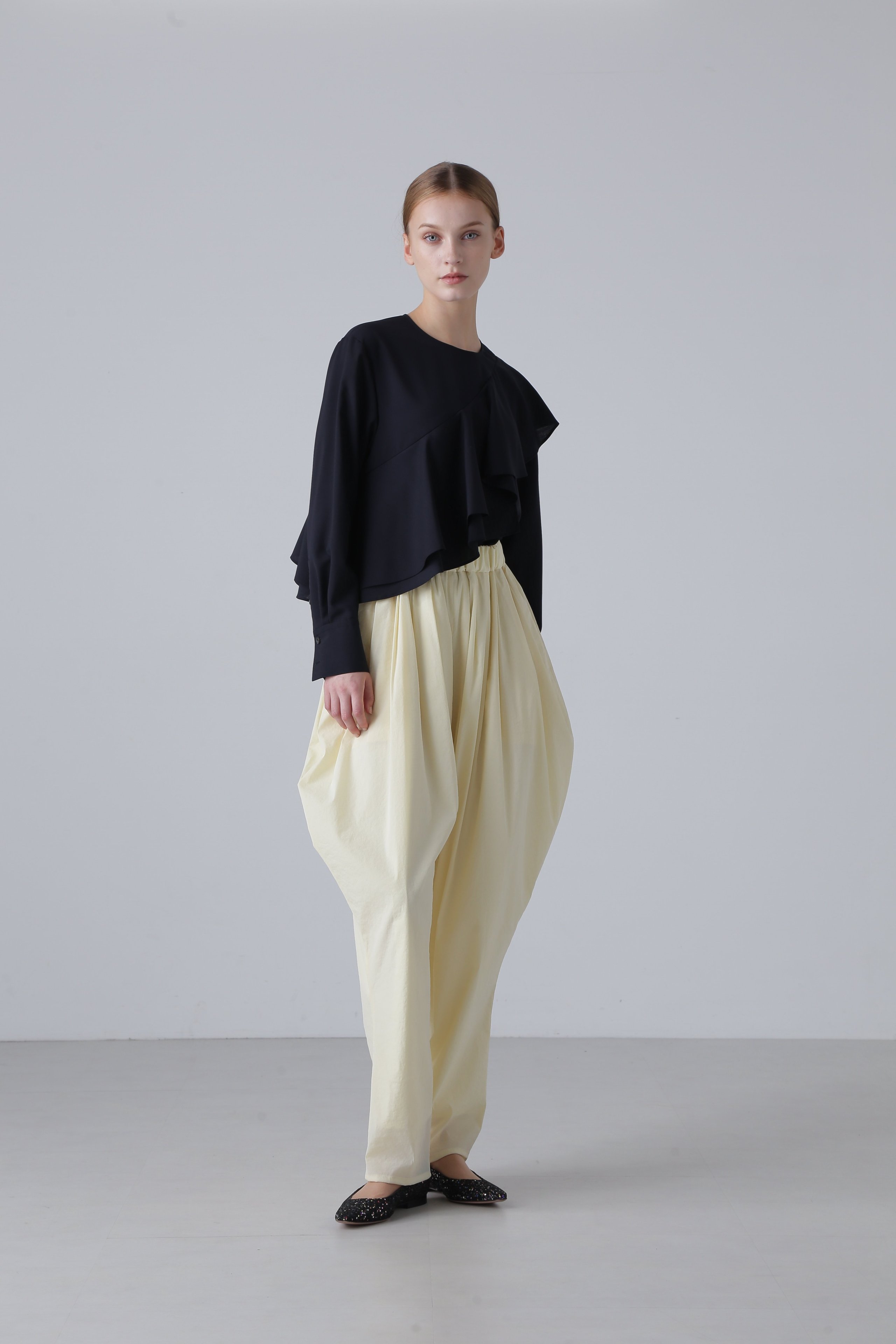 ADORE｜◇ハイツイストトロピカルブラウス | Rakuten Fashion(楽天