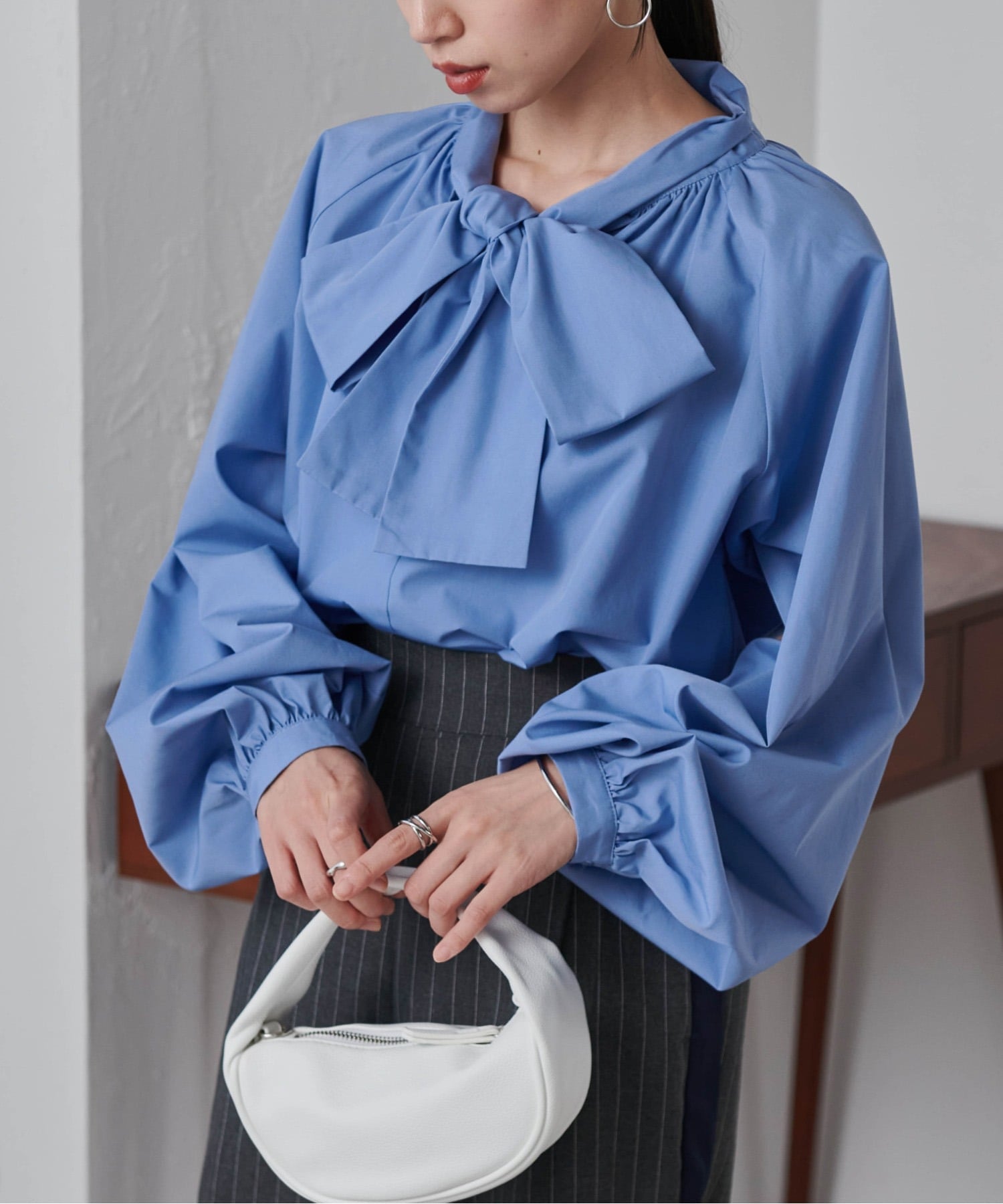 Ranan｜ボリュームボウタイブラウス | Rakuten Fashion(楽天