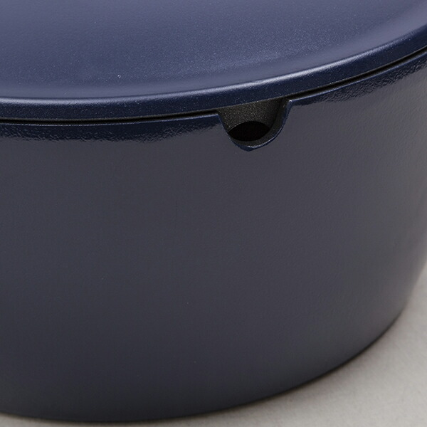 楽天市場】【栗原はるみ 公式】うまみ鍋 22cm ネイビー / 栗原 はるみ
