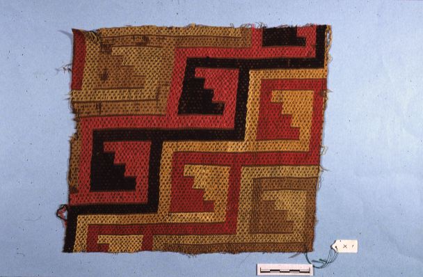 マウンド・ビルディングの考古学 : 先史アンデスにおけるモニュメント