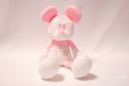 宝島社】「ミッキー＆プー」ピンクの“ぬいぐるみチャーム” 飾って