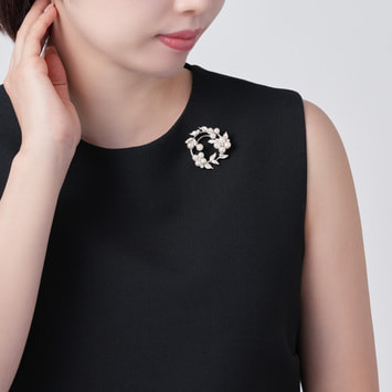 VBPV1030__UW 貝パール リースブローチ｜ブローチ｜ヴァンドーム