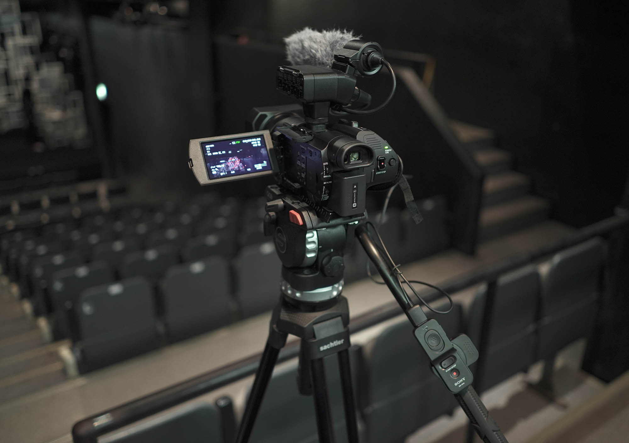 Sony FDR-AX700 Creator's Voice】 演劇公演の撮影で使用したJACK林