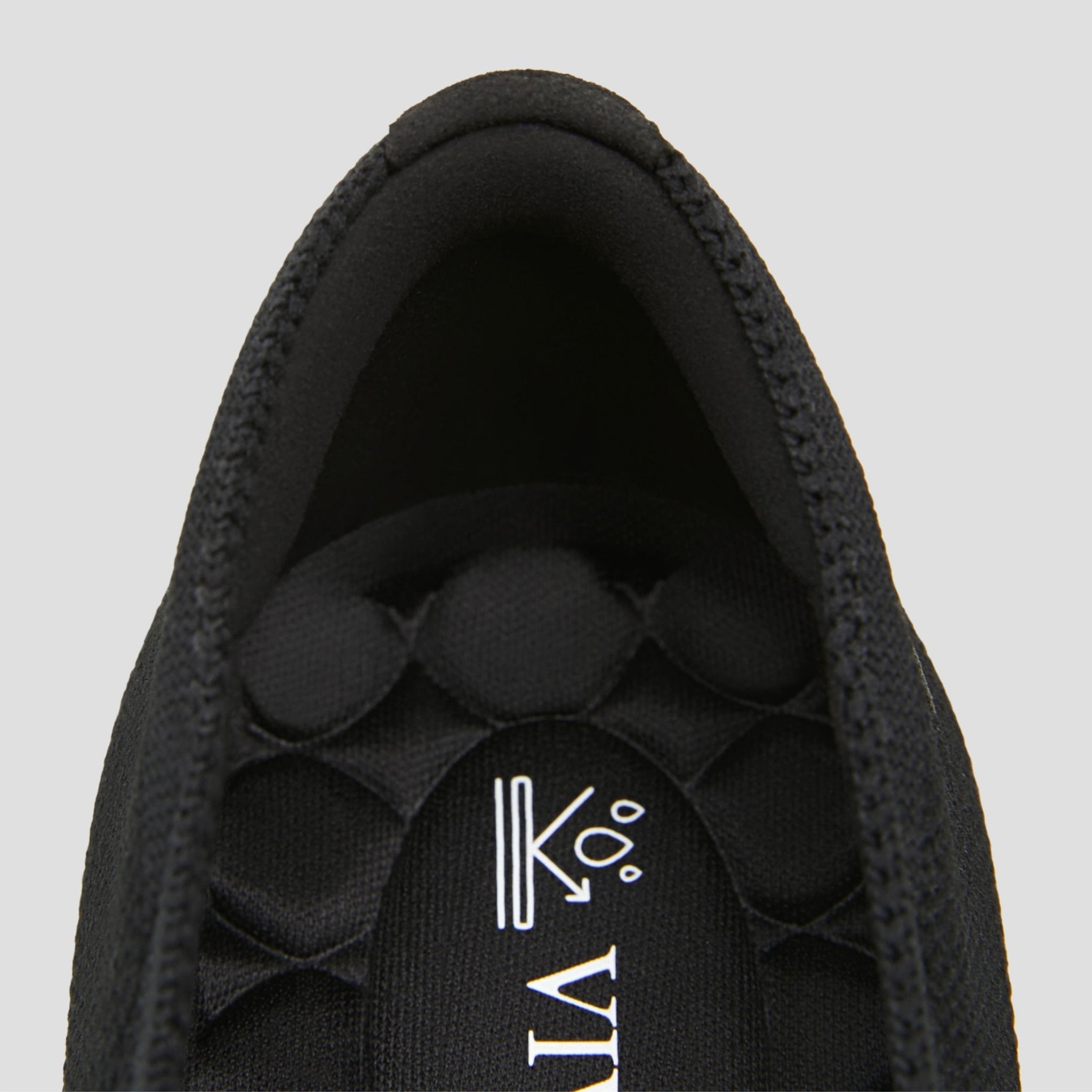 Samantha Walker] スクエアトゥ 超撥水 軽量厚底 ローファー – VIVAIA