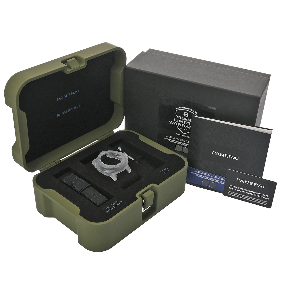 パネライ サブマーシブル マリーナ ミリターレ カーボテック 47mm