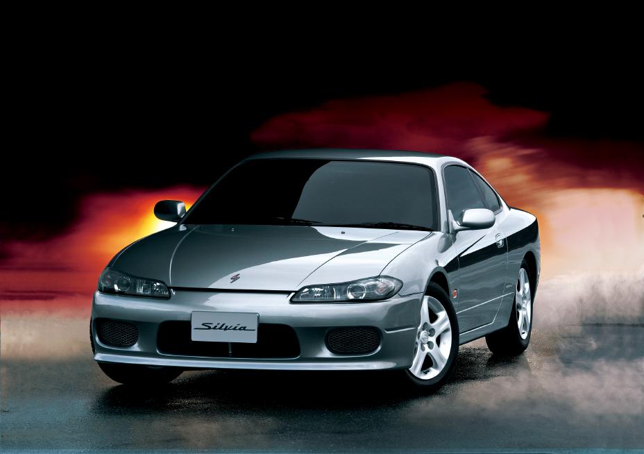 シルビアに「Lパッケージ」、「Type-B」を追加