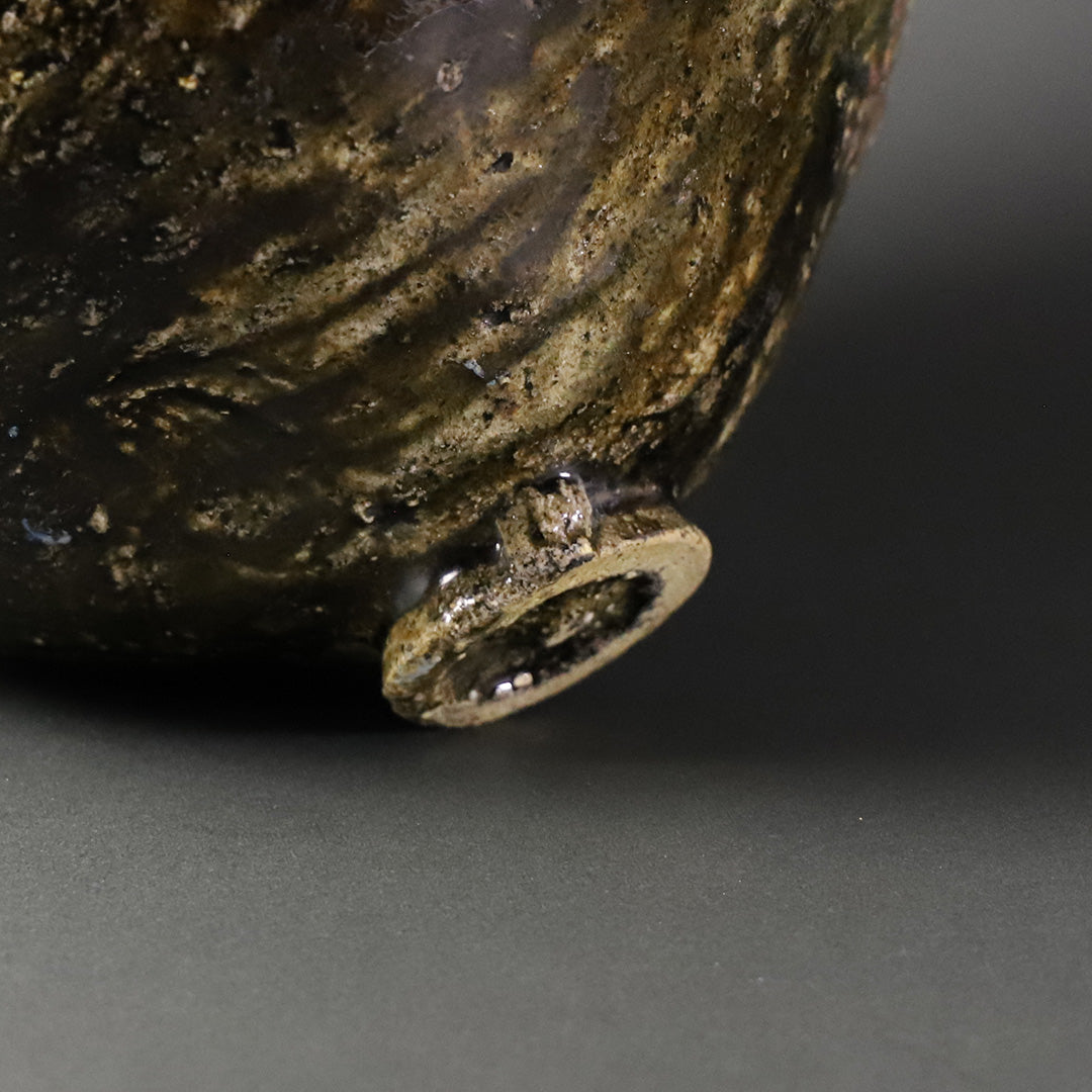 丸田宗彦 作 朝鮮唐津壷 – ギャラリー一番館オンラインショップ