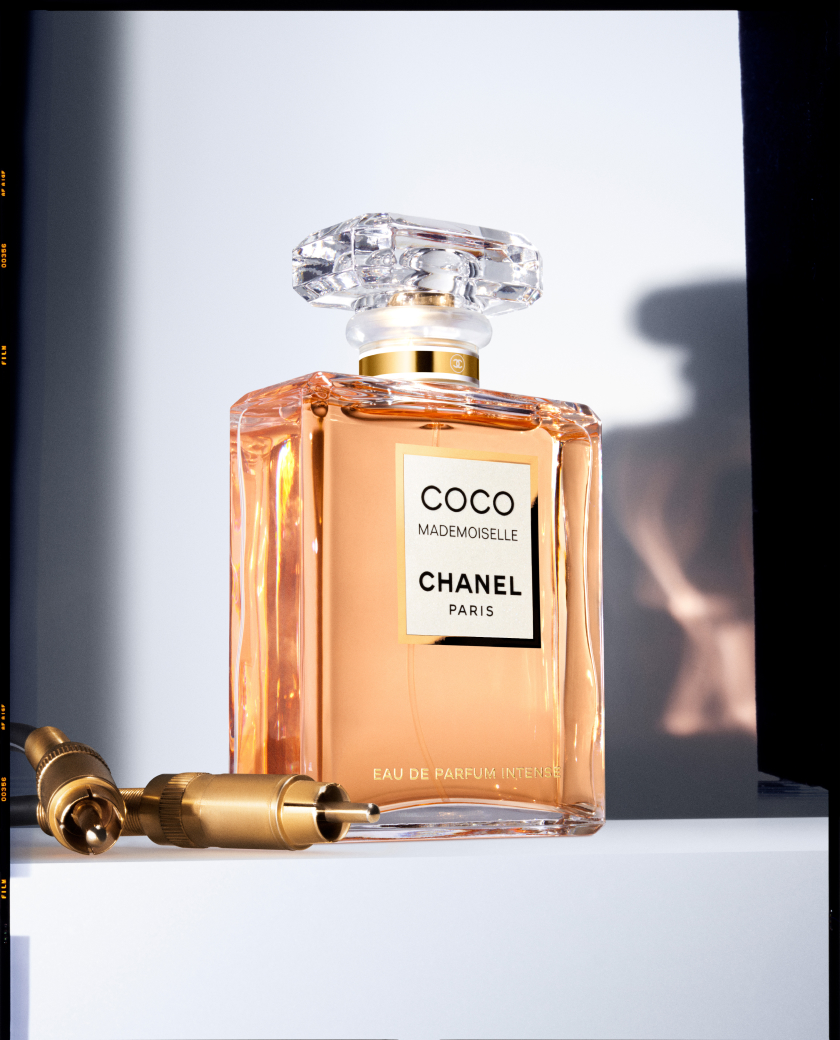 ココ マドモアゼルの5つの香り - フレグランス - 特集 | CHANEL