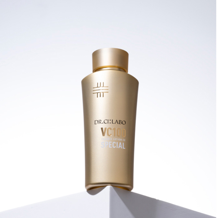 VC100エッセンスローションEXスペシャル｜口コミ・効果もご紹介