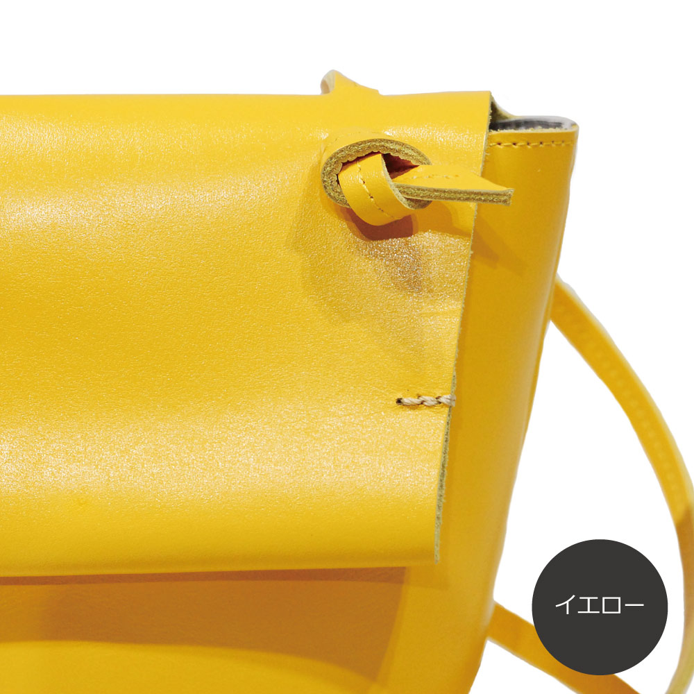 サイズ感とデザインが可愛いショルダーバッグ