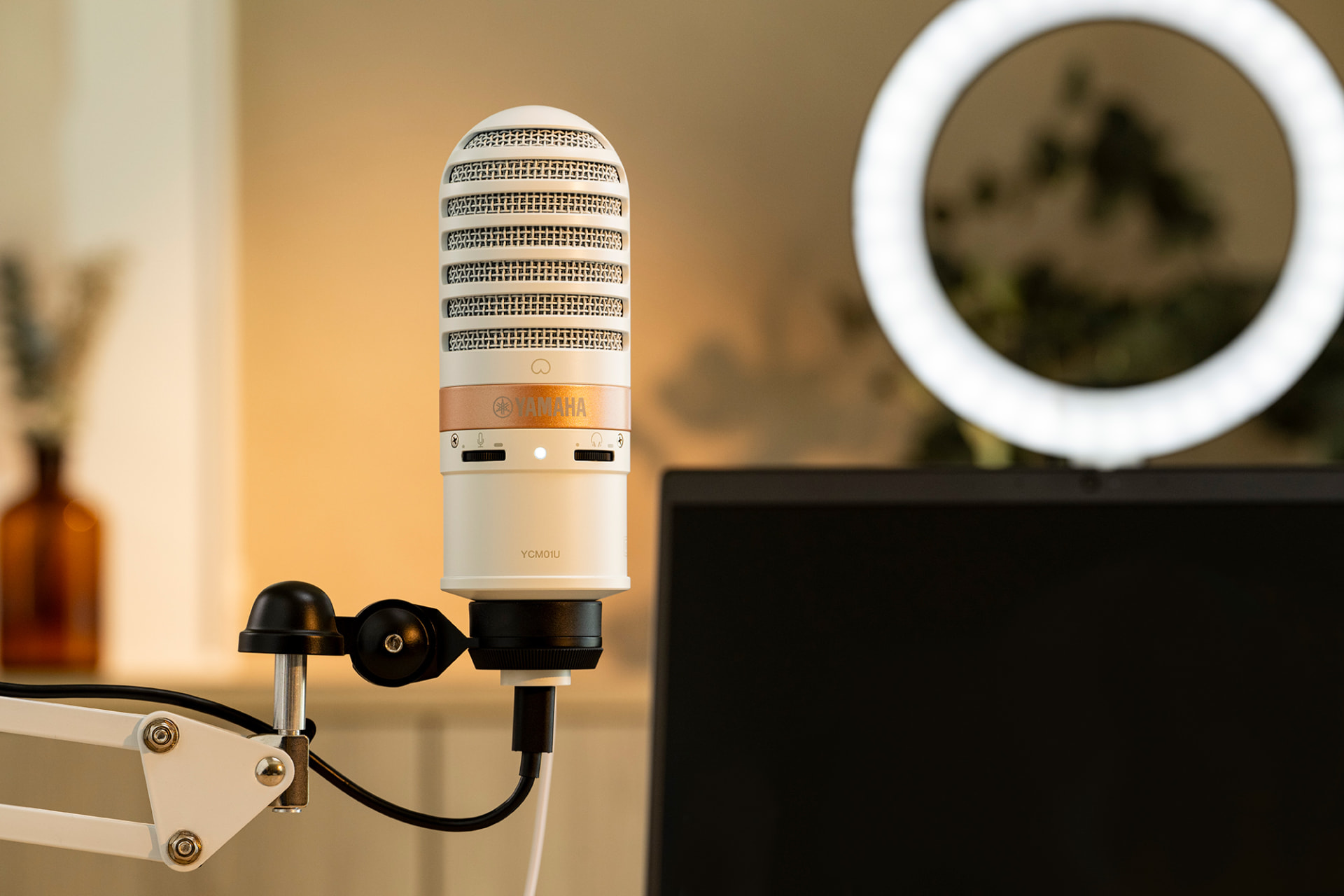 配信やテレワークでクリアな声を伝える ヤマハのUSBマイクロフォン