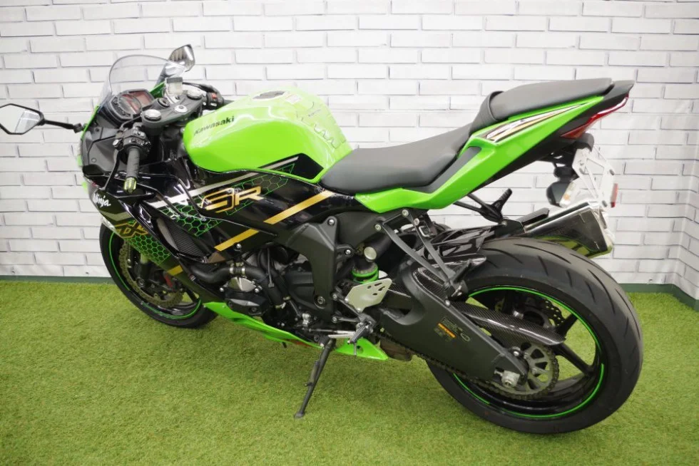 カワサキ ZX-6R ABS 走行8187キロ！KRT Edition！の詳細 | 中古・新車