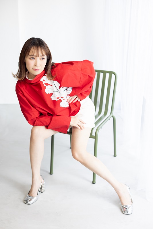 愛内里菜が14年ぶりMV公開、ニューSGタイトル曲「＋INSPIRE」 | Daily