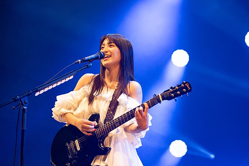 ライブレポート＞miwa、デビュー15周年記念『guitarissimo』再現ライブ