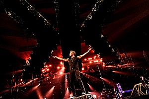 吉川晃司40周年ライブを収録したDVD & Blu-ray『KIKKAWA KOJI 40th