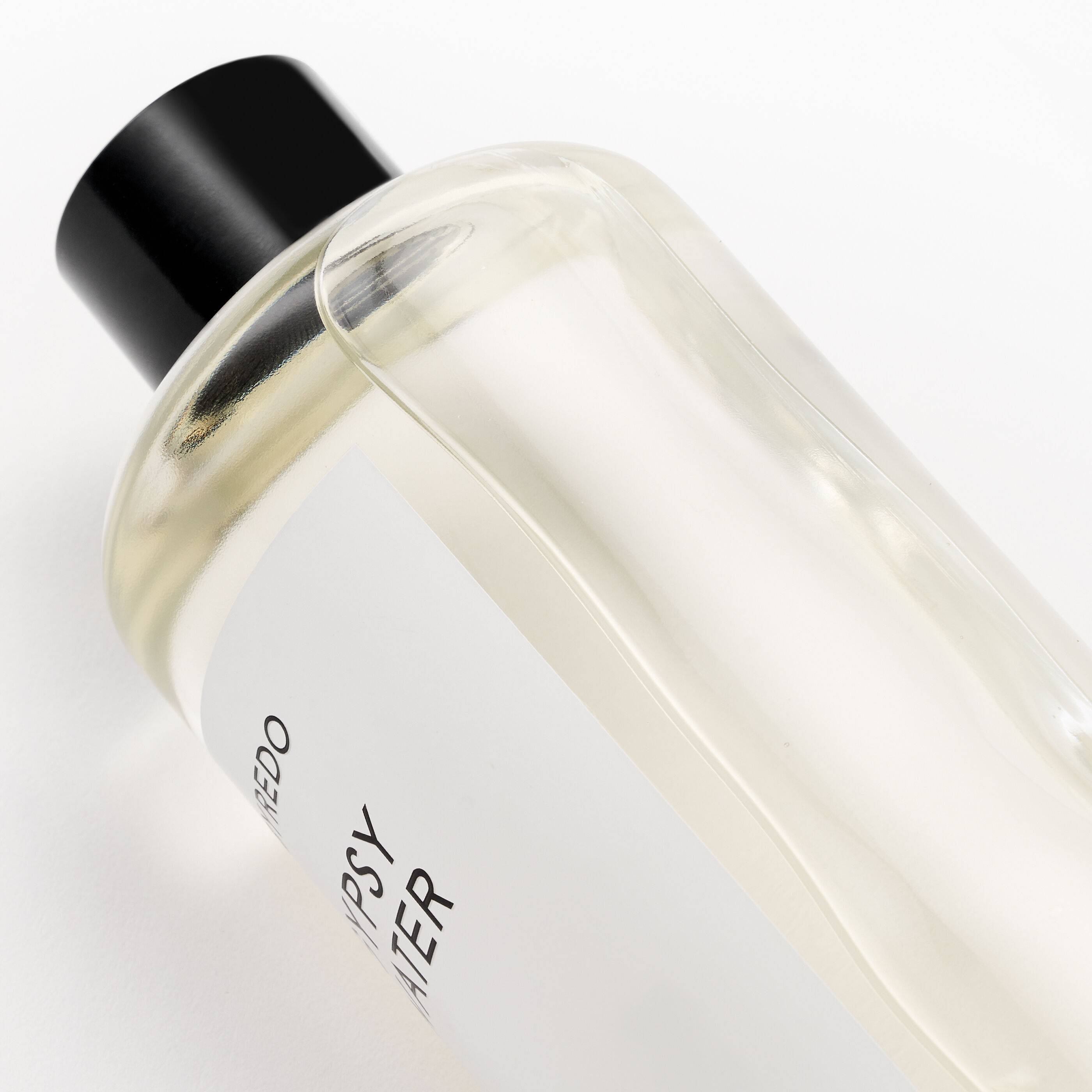 Gypsy Water Absolu Perfume – Woody Spicy Fragrance | BYREDO