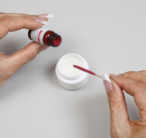 ロージーソークオフジェル ゴールデンカノン株式会社 公式HP / 8gの