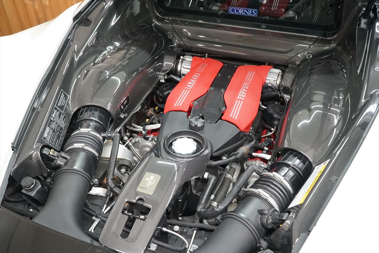 Ferrari（フェラーリ） 488GTB 純正ツートンボディ