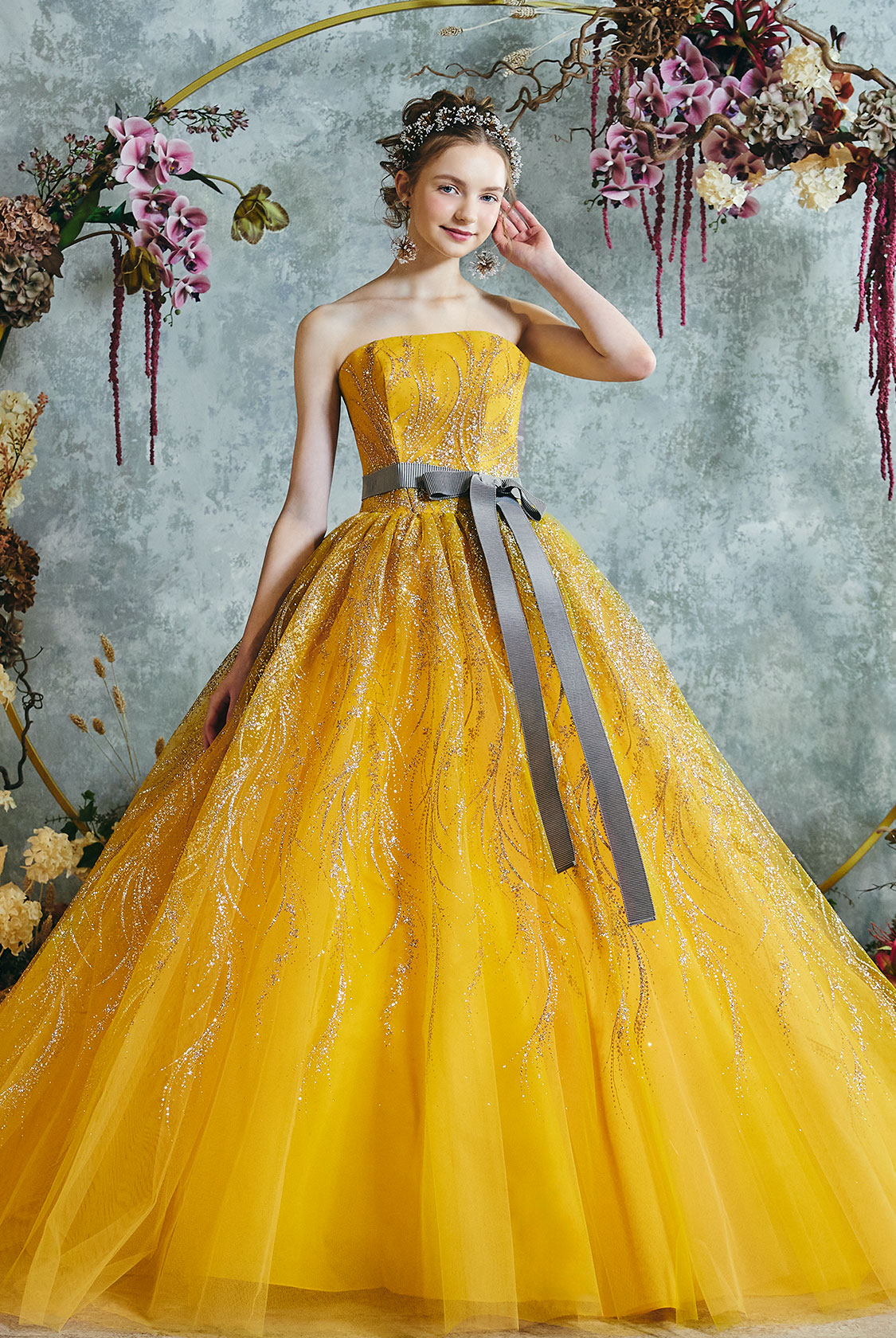 LU-0156 | DRESS GALLERY BOX