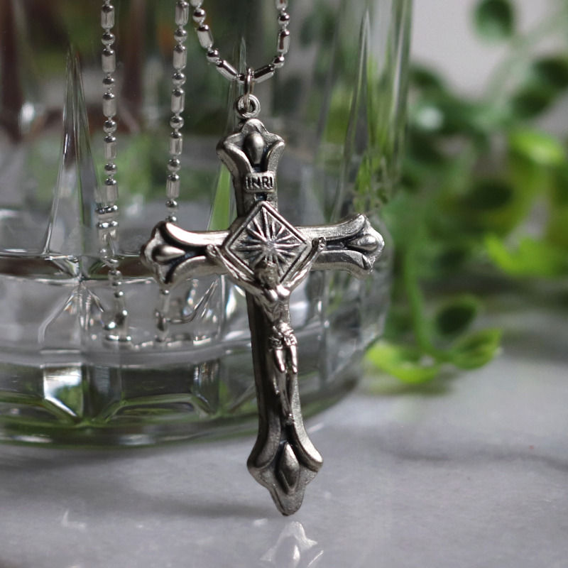 アンティークジュエリー｜イタリアヴィンテージカトリック磔刑のイエス