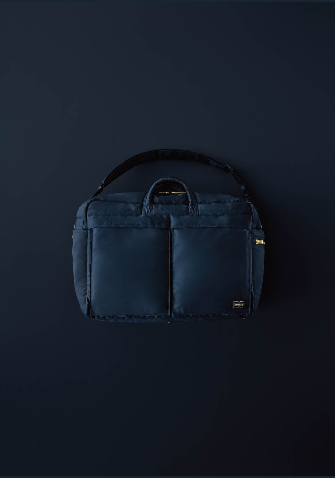 ポーターから「アイアンブルー」の新作タンカー登場 全40型を展開