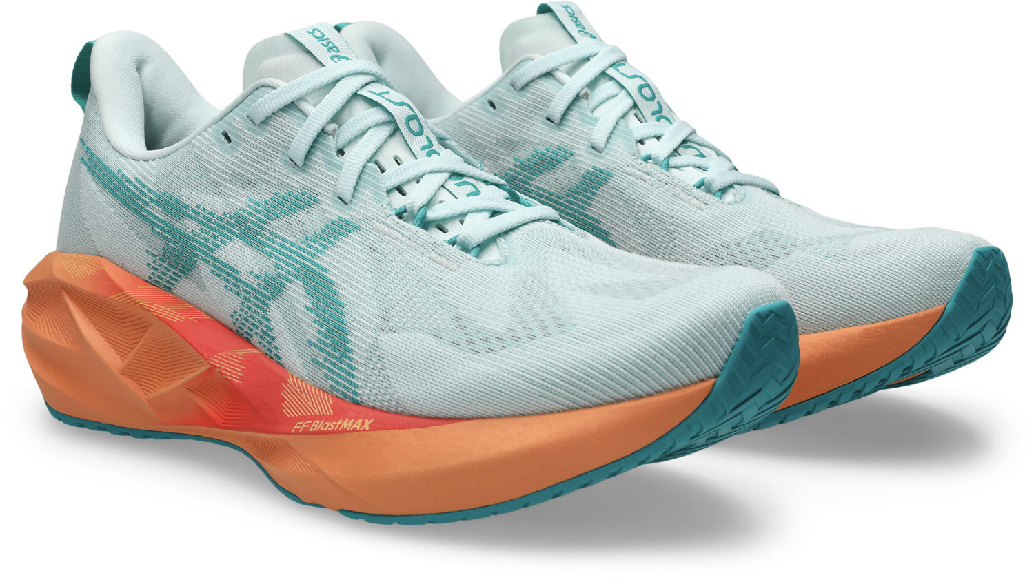 アシックス「ノヴァブラスト」シリーズから最新モデルが登場 くぼみを