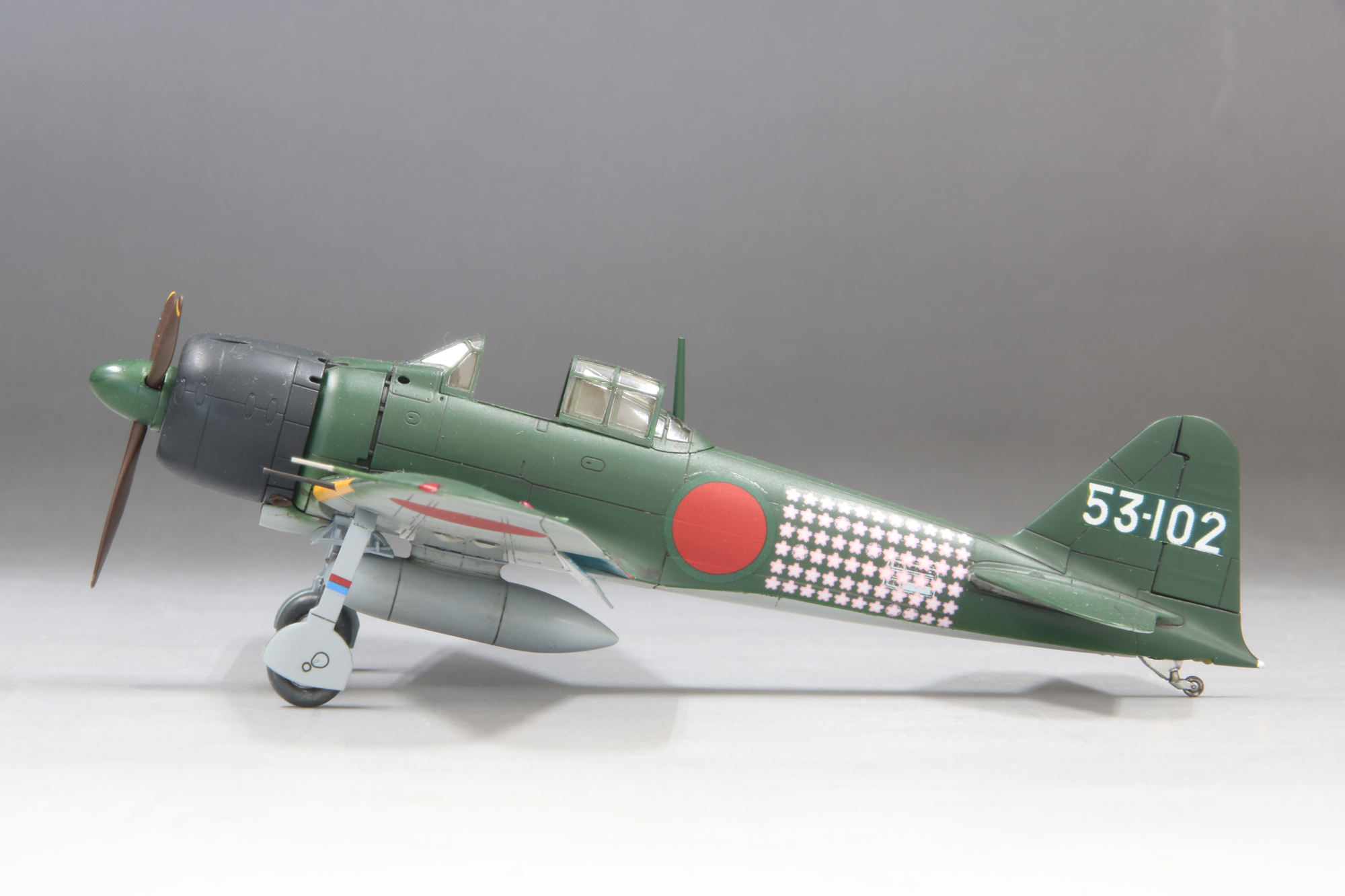 1/72零式艦上戦闘機五二型（三菱製・初期型）_ファインモールド