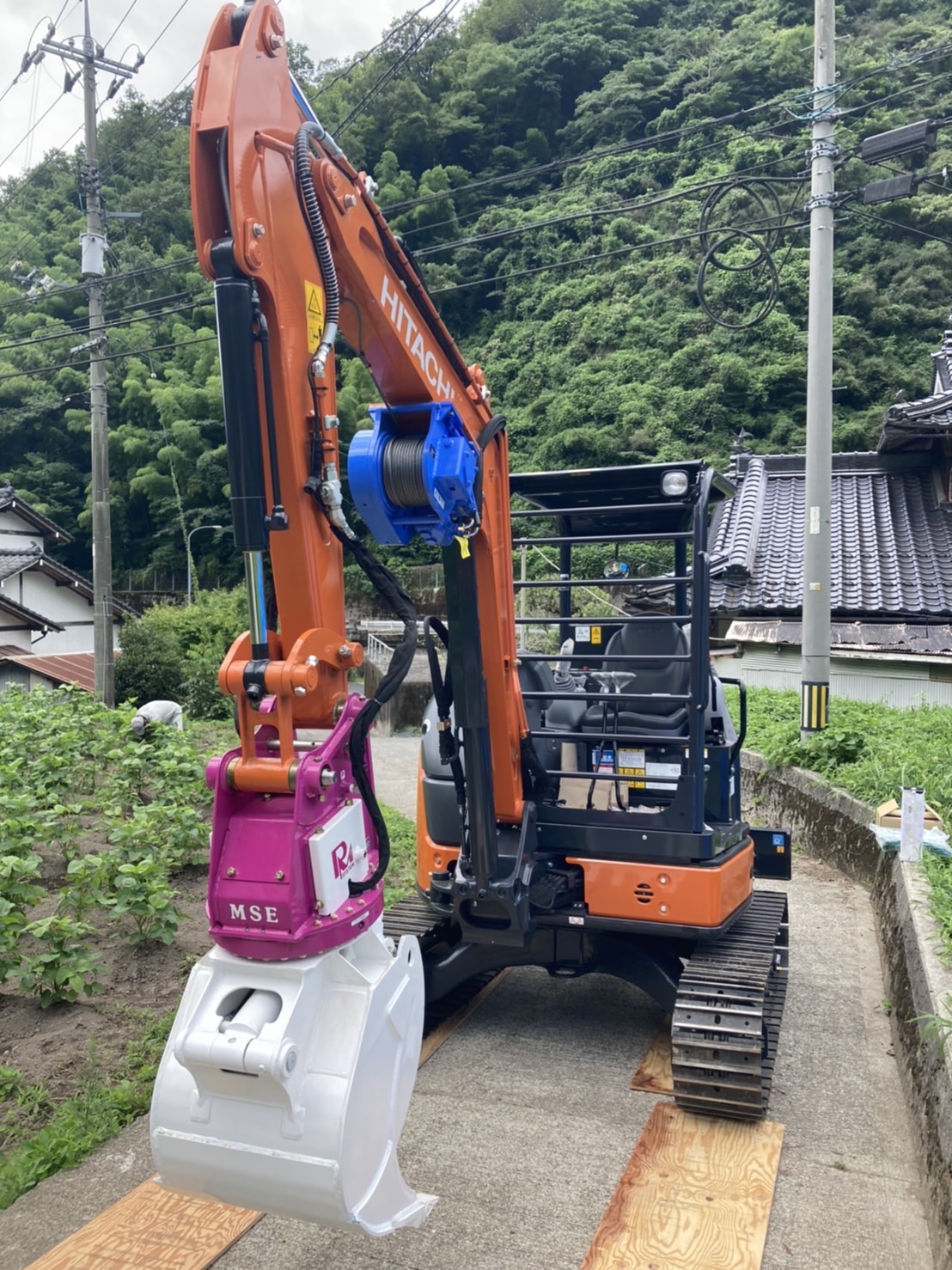 新車納入実績】日立建機ミニ油圧ショベル「ZX35U-5B」のご紹介！◇新車