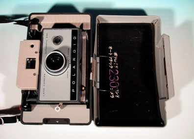 ポラロイド230ランドカメラ